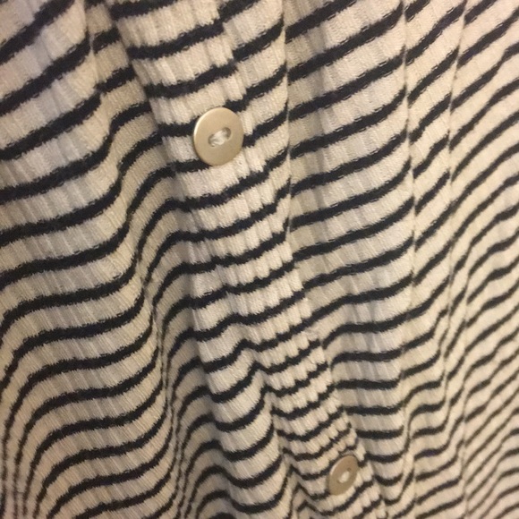 Kids Striped off the shoulder top - Picture 4 of 5